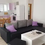 Apartman Marta *