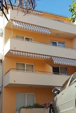 Apartman Marta *